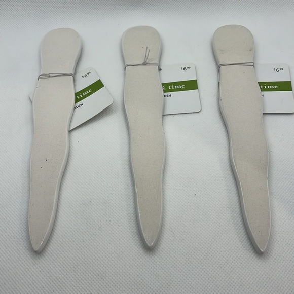 Place and Time, Herb markers, Dill, Cilantro, and Oregano - Picture 2 of 4